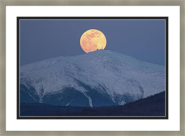 April Supermoon Over Washington