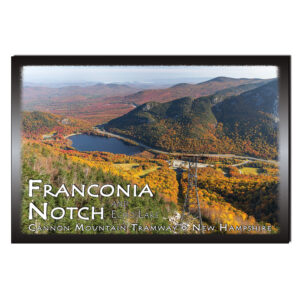9208 - Postcard - Franconia Notch Echo Lake Autumn
